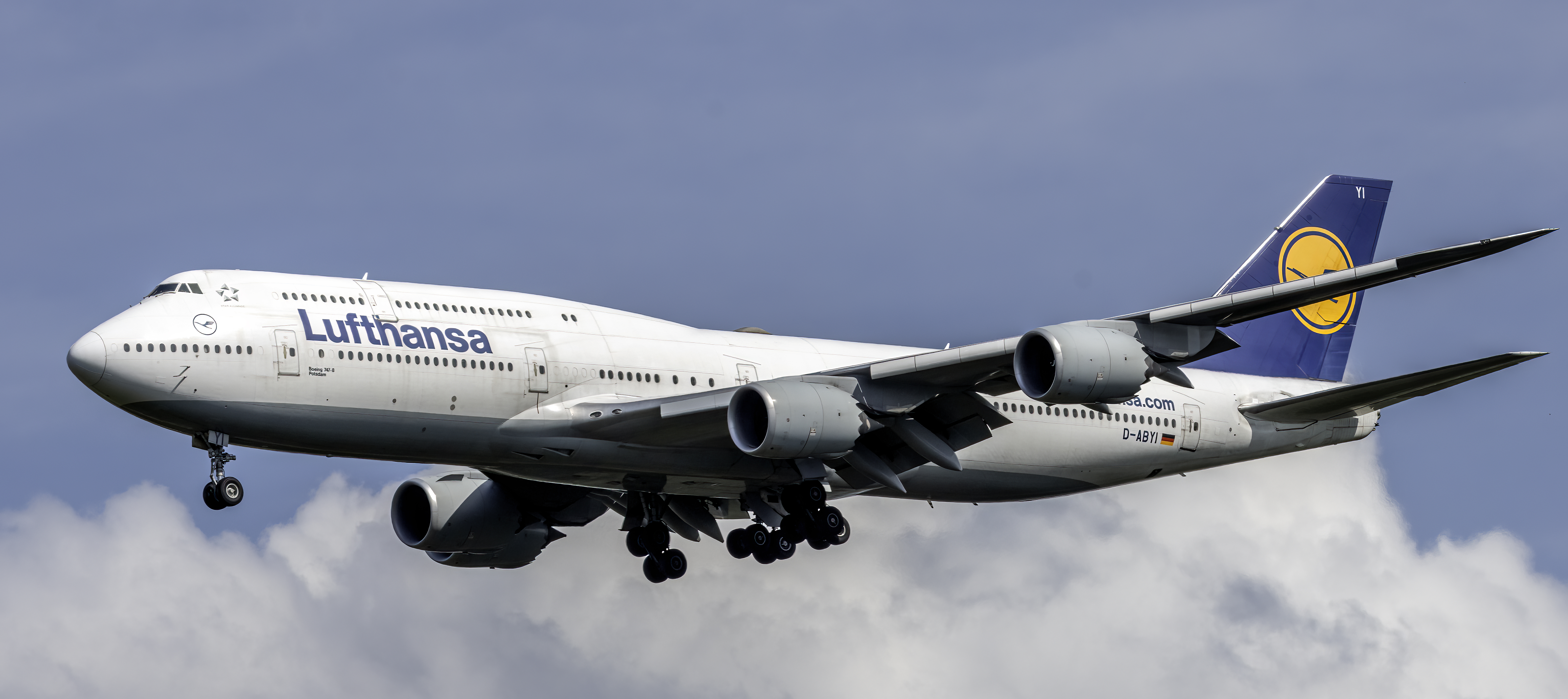 Lufthansa Boeing 747-8 in full livery — the airline group suspended Riyadh flights through October 16