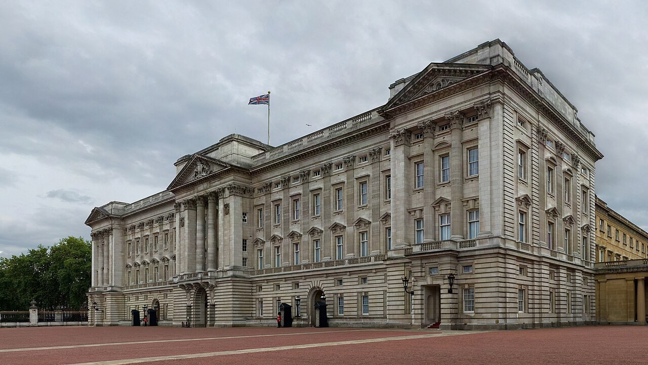 Buckingham Palace viewed from the Victoria Memorial