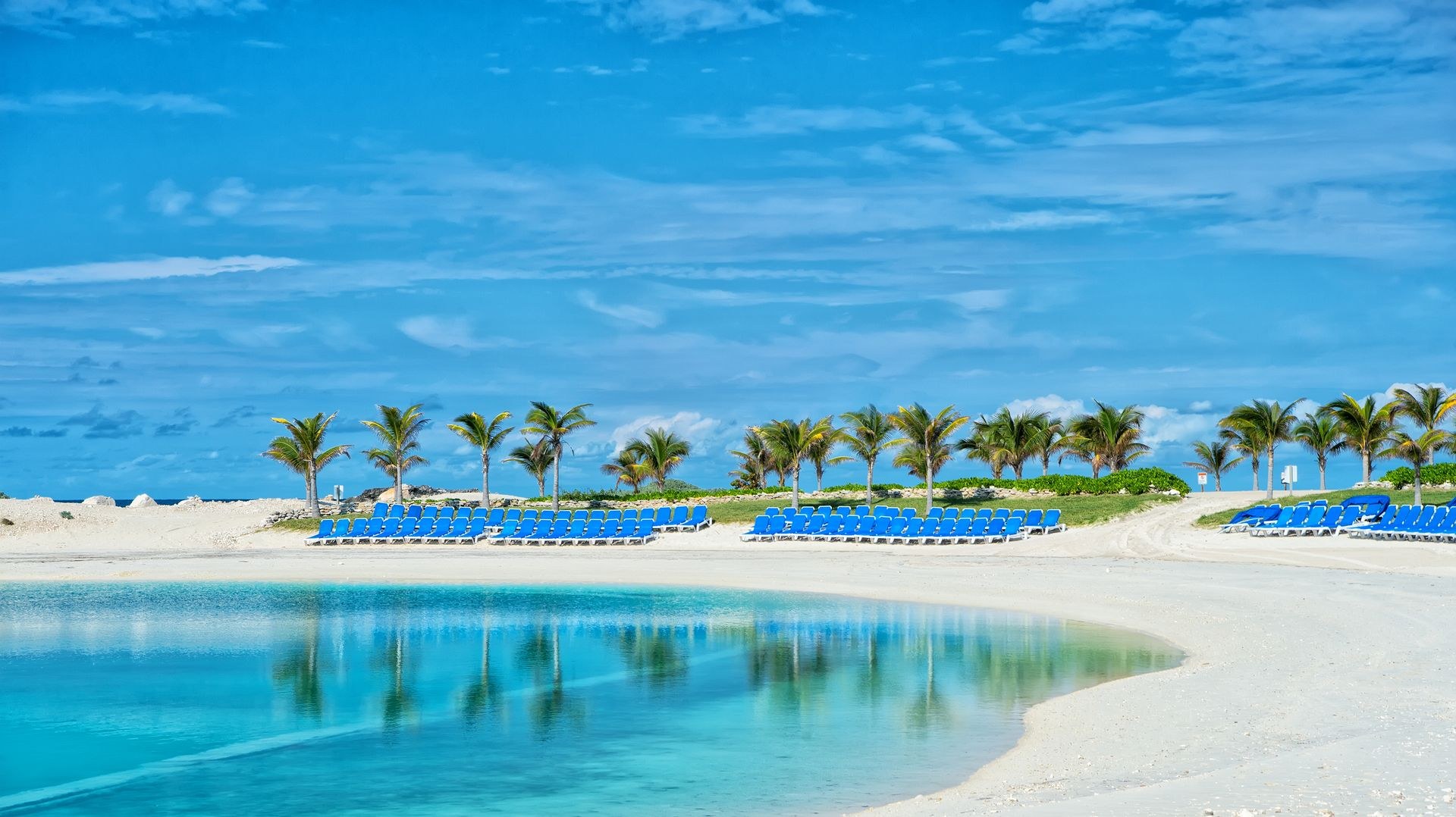 Turquoise lagoon and beach at Great Stirrup Cay in the Bahamas