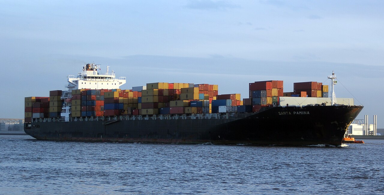 Container ship Santa Pamina illustrating commercial traffic exposed to risk around the Bab el-Mandeb Strait