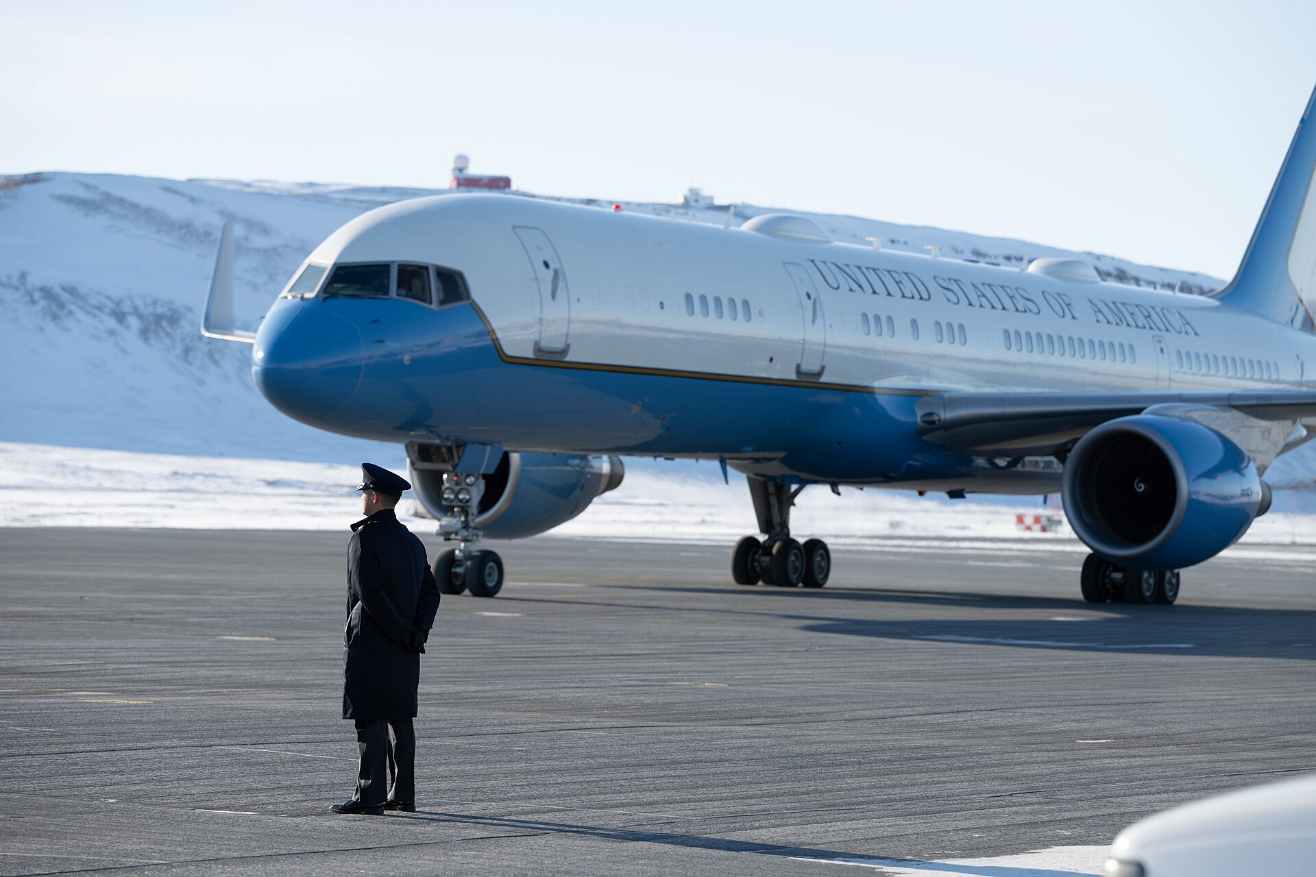 Air Force Two taxiing at Pituffik Space Base in Greenland in March 2025, US bases Greenland security agreement