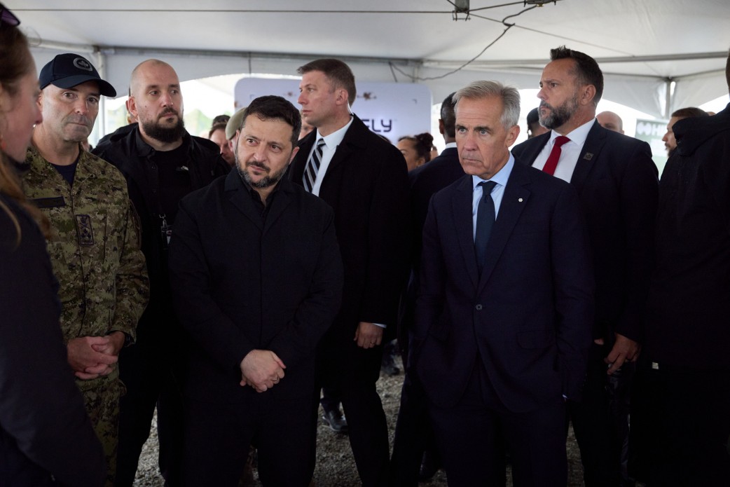 President Volodymyr Zelenskyy with officials during a visit to Canada in September 2026, Ukraine no early warning dispute