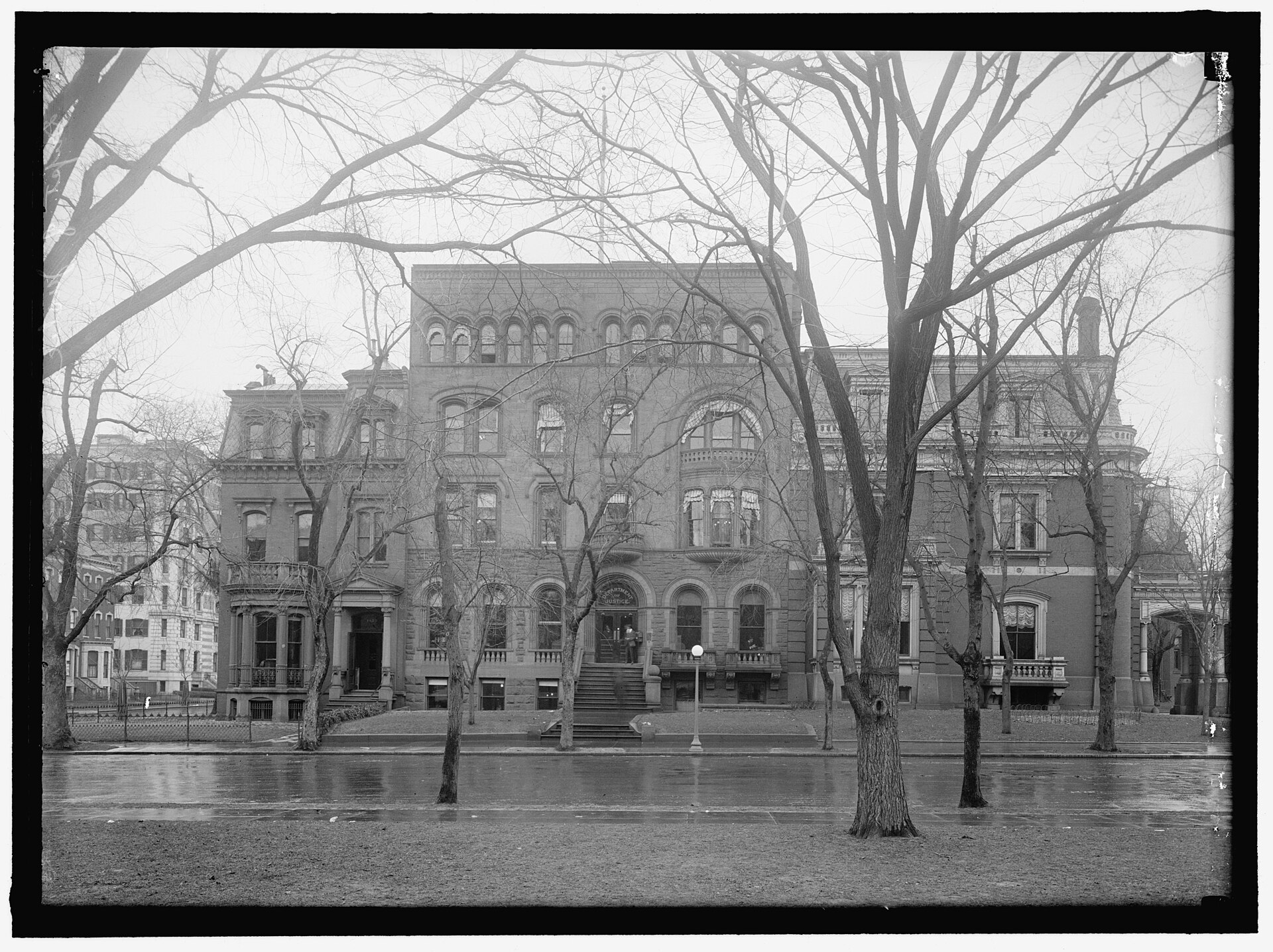 Historic Department of Justice building in Washington in an early Library of Congress photograph, long before the current DOJ Minnesota judges recusal dispute