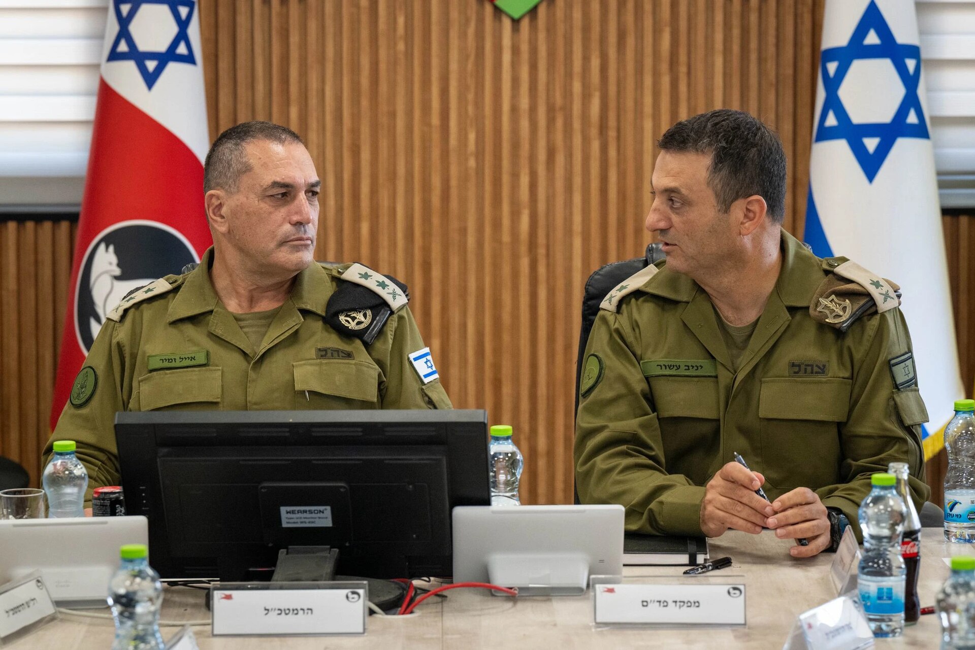 IDF Chief of Staff Eyal Zamir, reported to have resisted a Netanyahu Iran order, at an officers' meeting