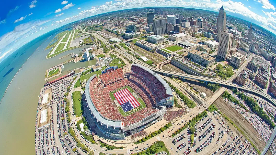 An aerial view of the Cleveland Browns' lakefront stadium — the Browns beat Baltimore 13–10 to take first place in the AFC North, file photo