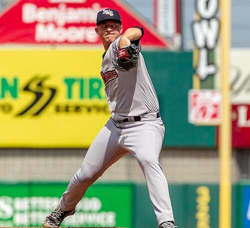 Michael King pitching before his six-out save for the Padres in NLDS Game 3