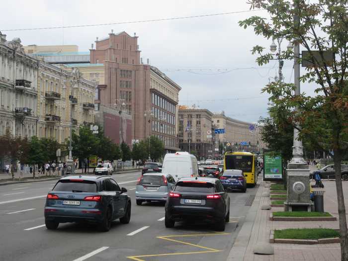 Traffic in Kyiv, Ukraine — overnight Russian drone strikes also hit the Pivnichnyi Bridge and Hostomel in the Kyiv region.