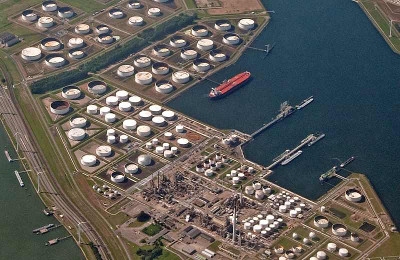 Industrial fuel storage tanks at a port terminal; 71 seized biodiesel tanks were held at Port Everglades, Florida