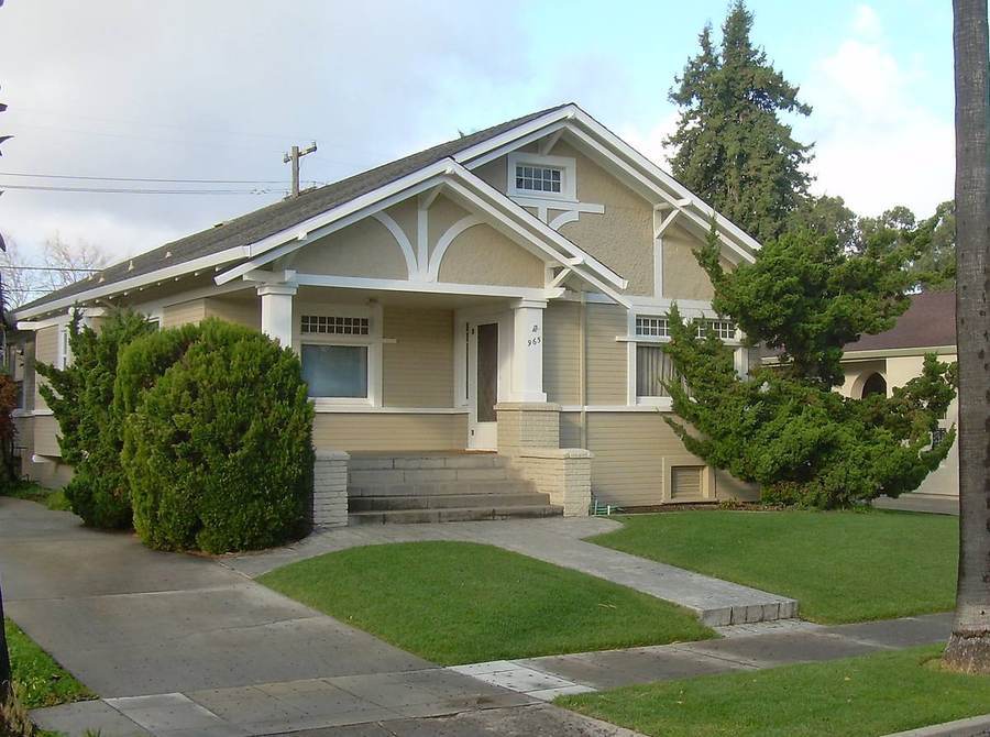 Craftsman bungalow in San Jose, California, the kind of starter home buyers budget for when calculating how much house they can afford