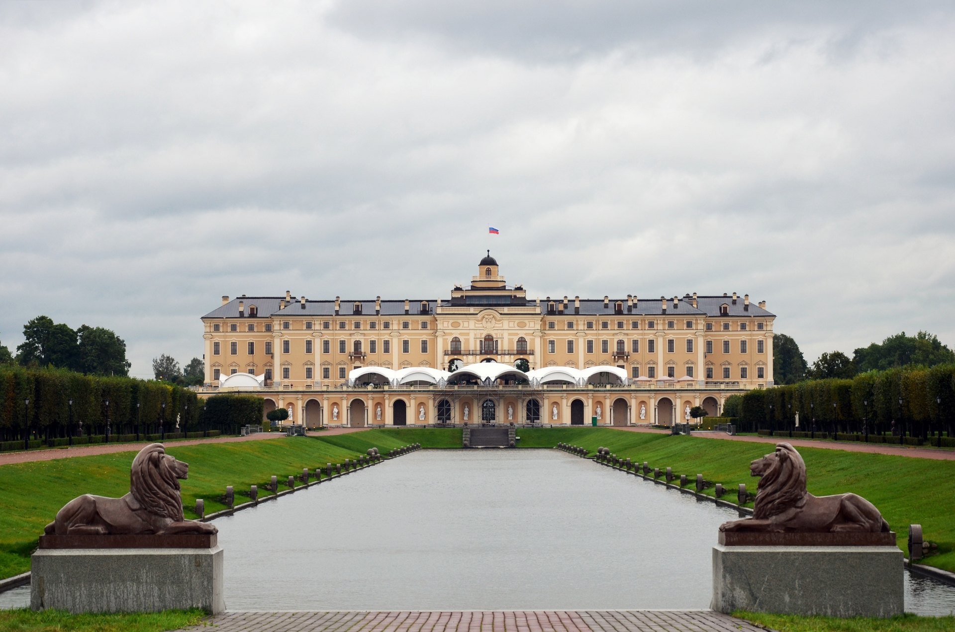 The Constantine Palace in Strelna, St. Petersburg, where Putin hosted Witkoff for the ninth round of Ukraine peace talks