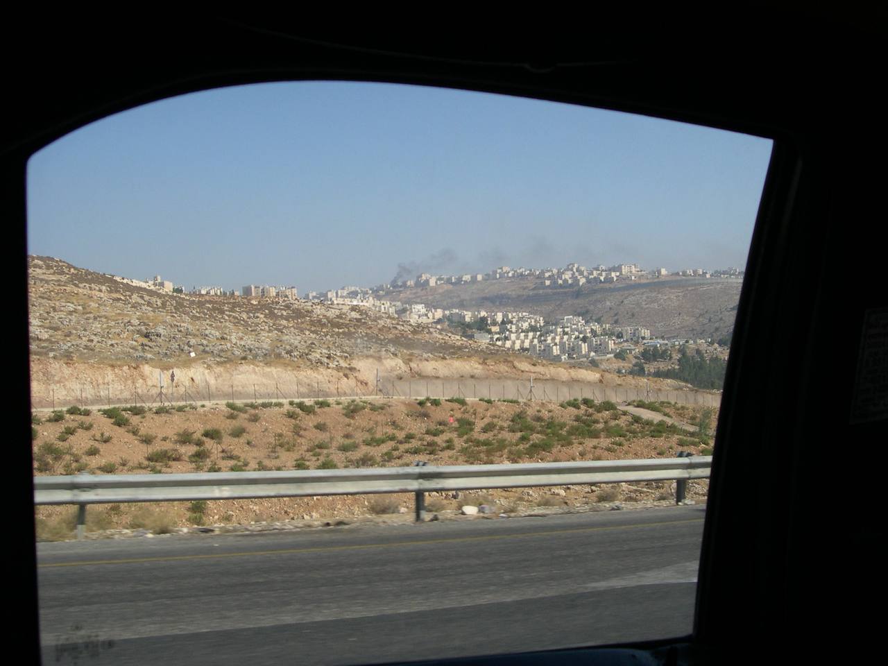 Israeli settlements on West Bank hills — goods from such settlements are the target of the Dutch import ban.