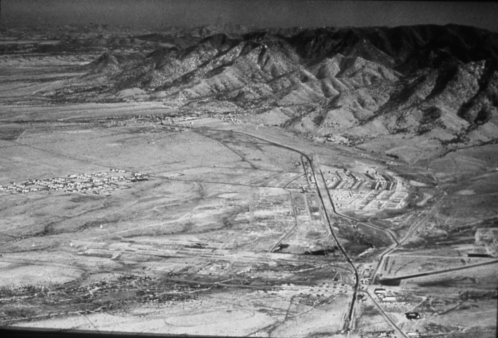 Archival aerial photograph of Fort Huachuca, Arizona — the base whose commissary reported a freezer going into defrost mode overnight and spoiling its food