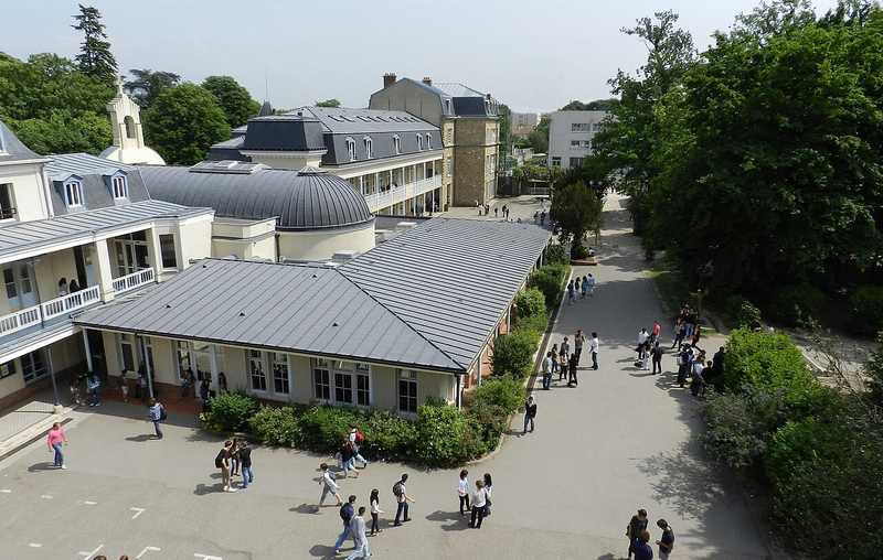 French lycée at the center of France Bastille student protest concerns about school conditions