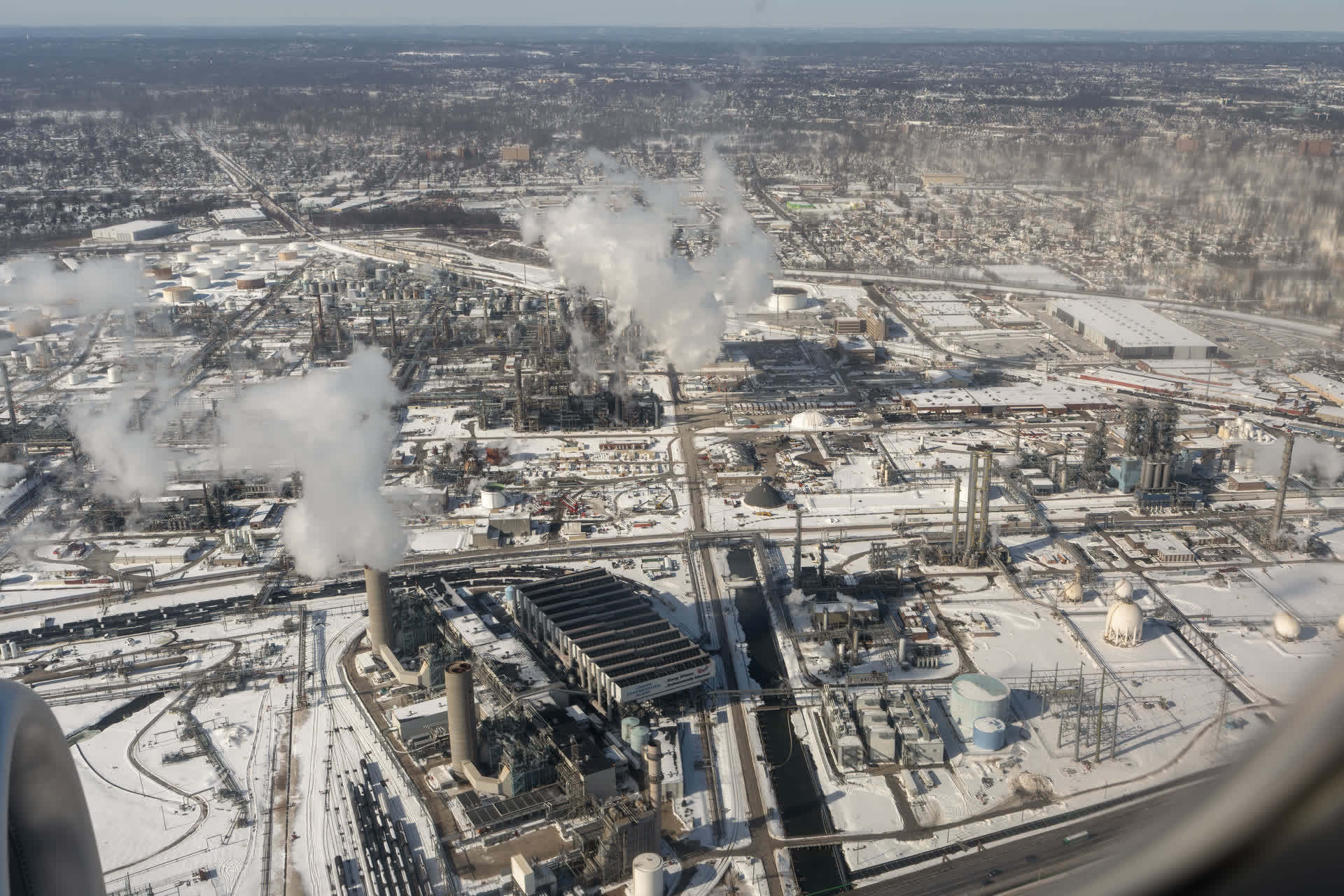 Trump diesel refineries Zelenskyy — oil refinery