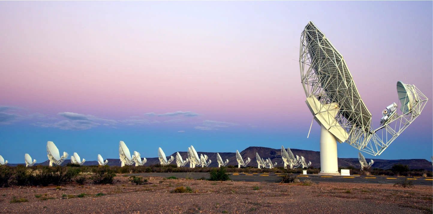 MeerKAT radio telescope dishes in South Africa that detected radio signals from exoplanet Beta Pictoris b