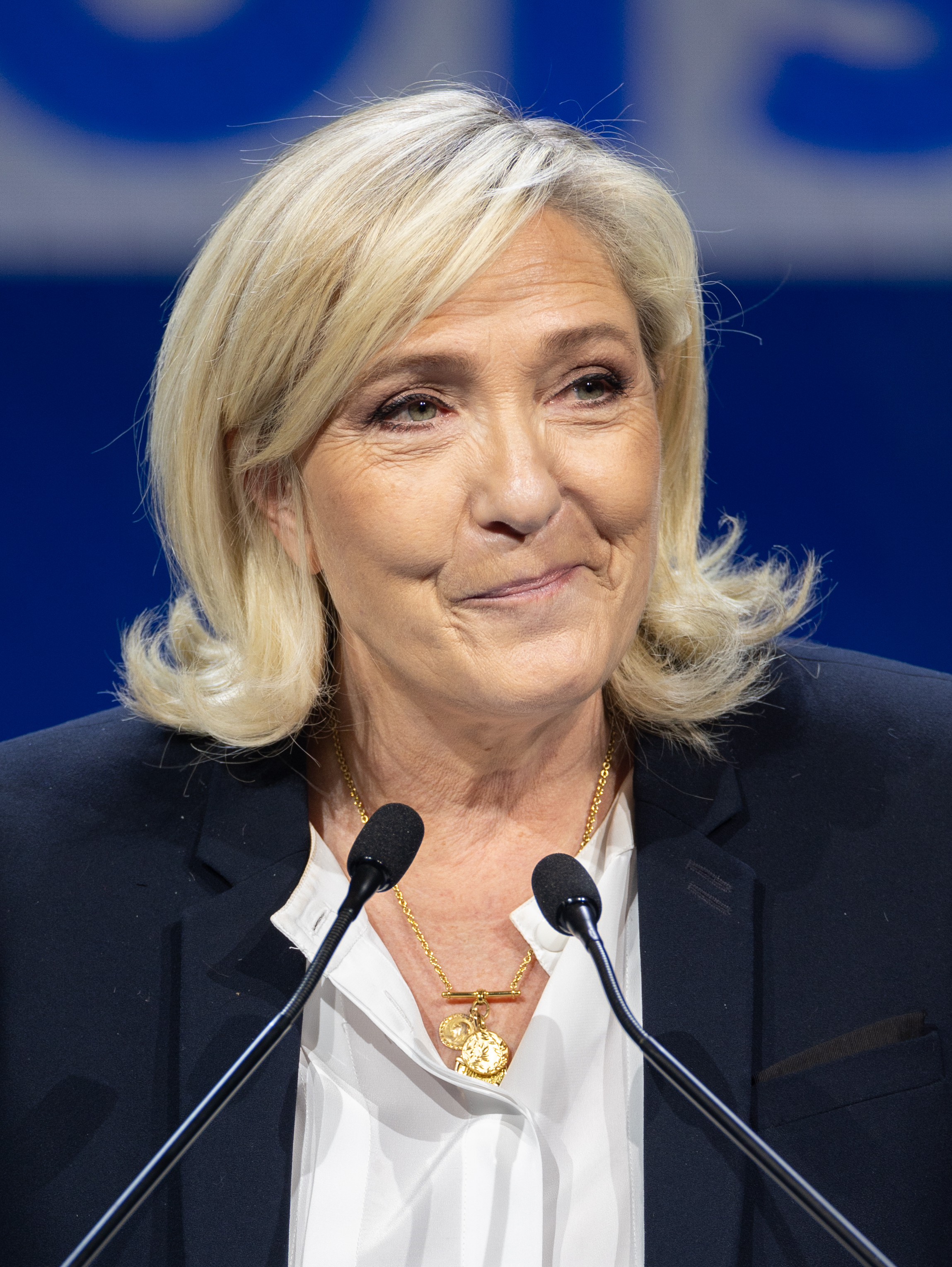 Marine Le Pen, whose deficit plan of €140 billion in spending cuts and tax rises lifted the euro from a 16-month low