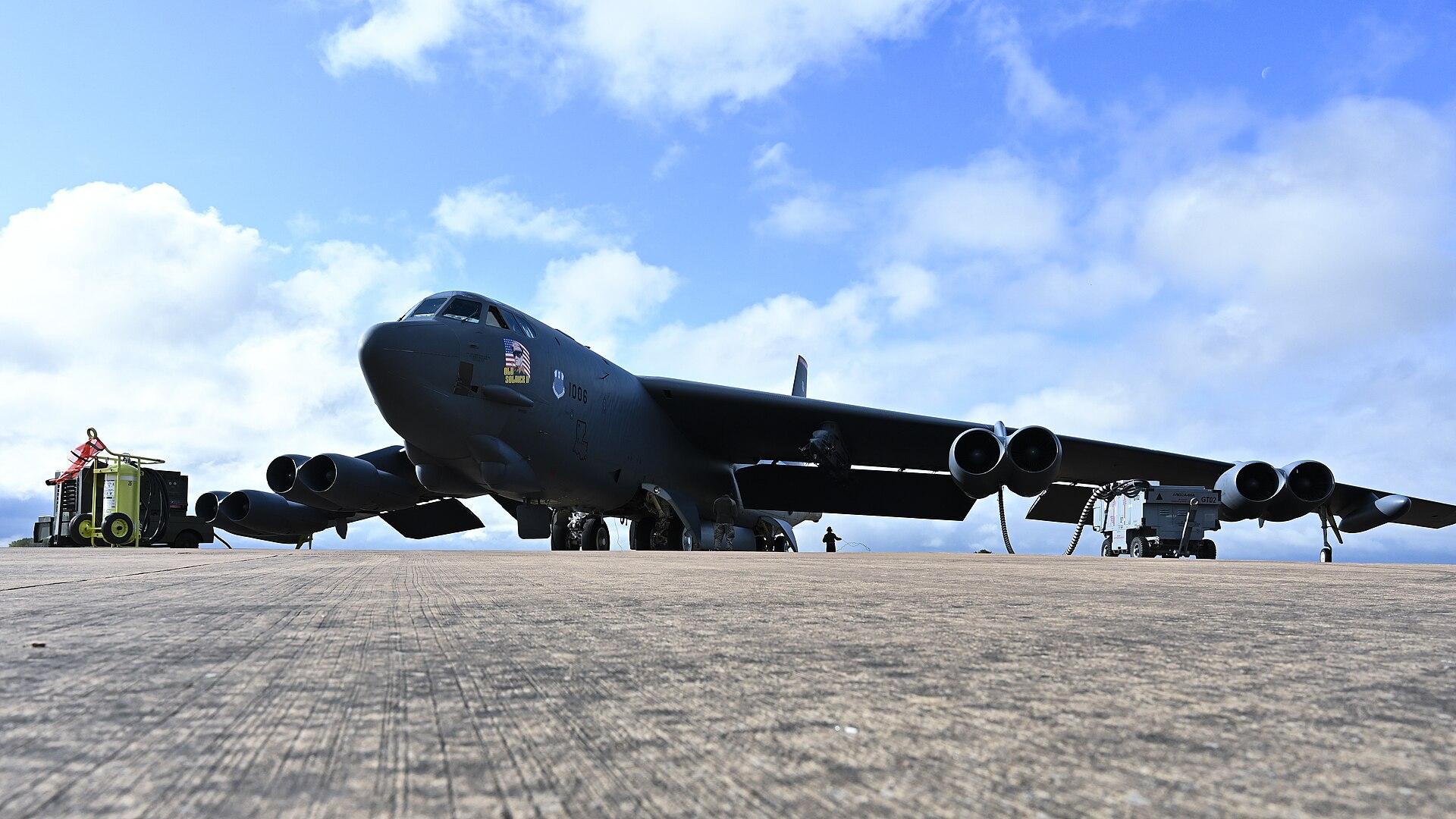 US Air Force maintainers preparing a B-52 Stratofortress bomber for takeoff — bomber aircraft preparing for strikes as reported by the Journal