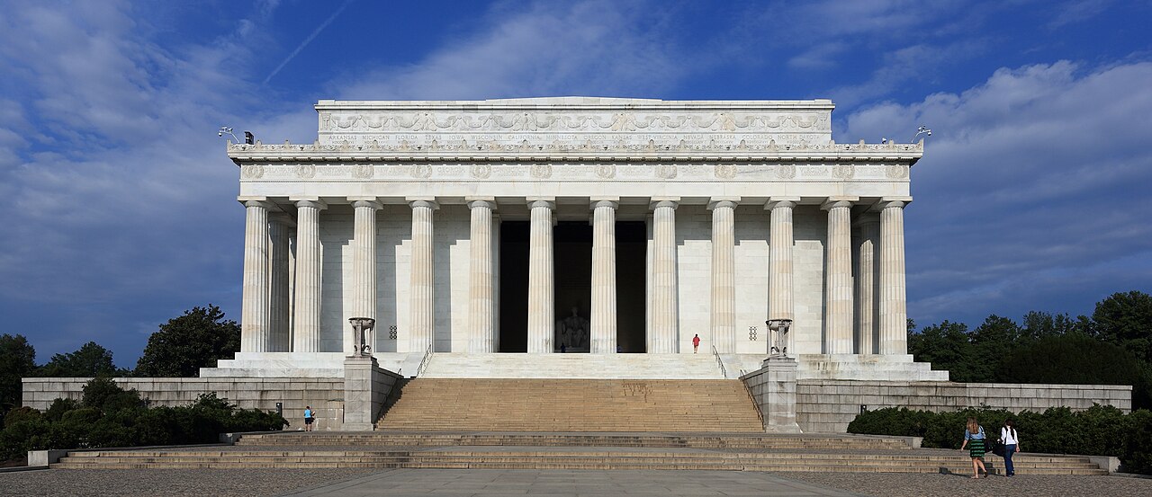 The Lincoln Memorial seen from the east side in the morning, with the Washington Monument in the distance