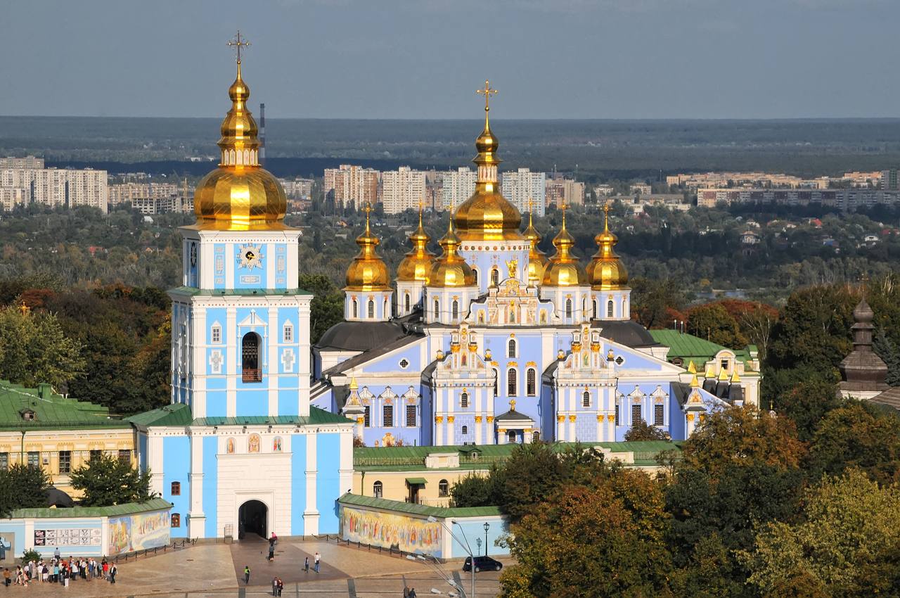 Kyiv, Ukraine — Russia's Saturday strikes hit the capital's Solomianskyi district and cities across Ukraine on September 26, 2026.