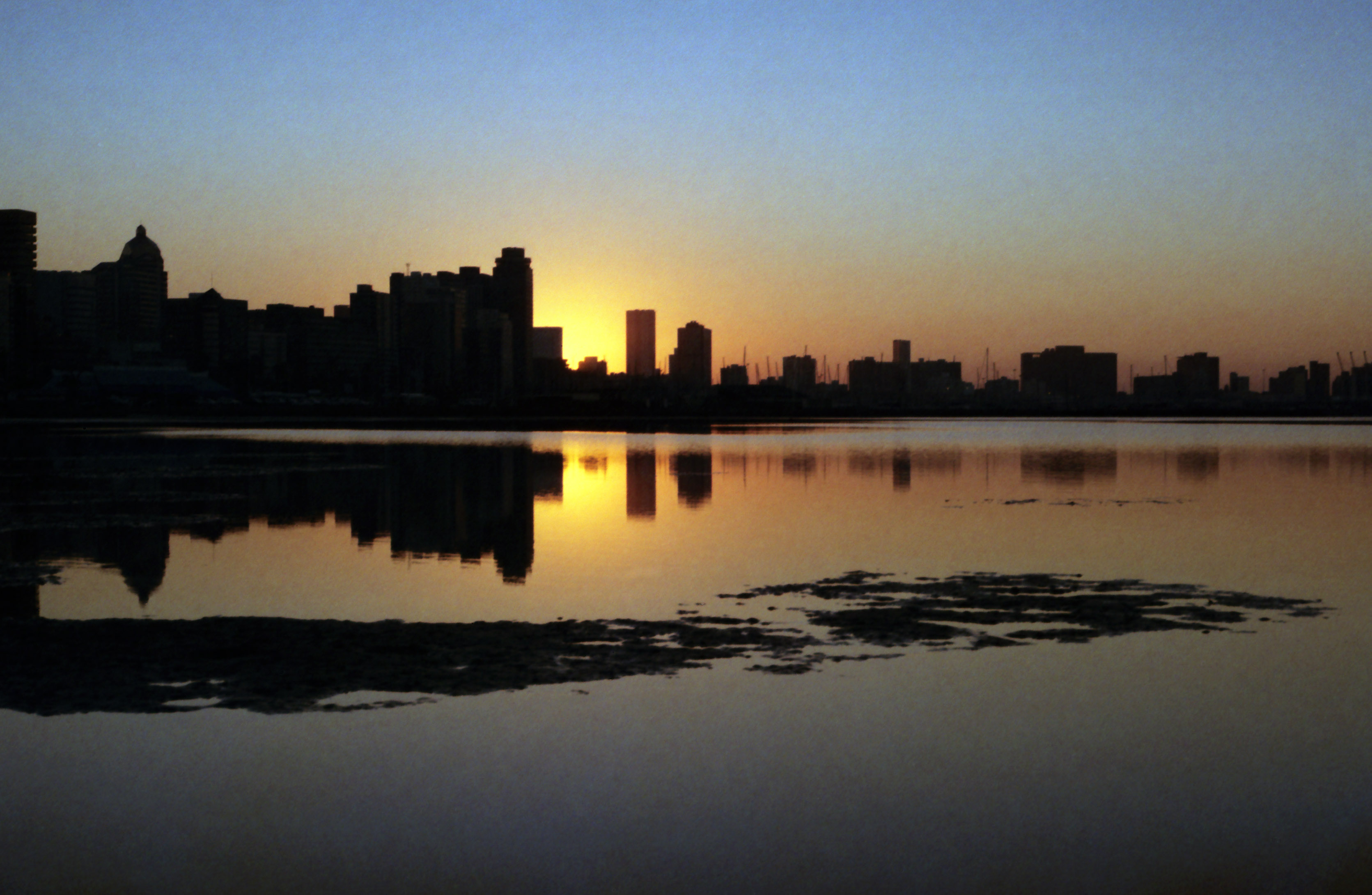 The Durban skyline at dawn across the bay — Durban is KwaZulu-Natal’s biggest city and the centre of the October anti-migrant protests behind the South Africa deploys troops KwaZulu-Natal decision