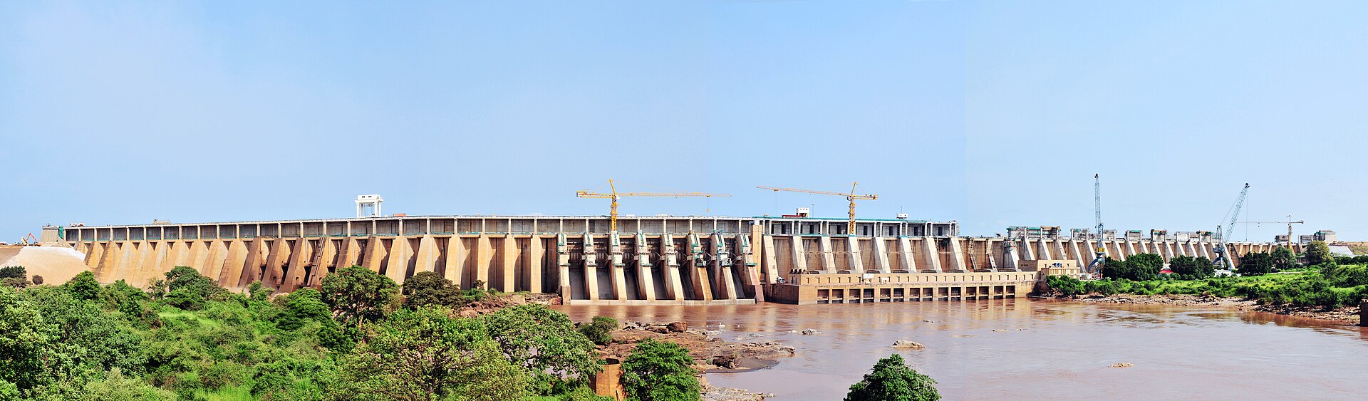 The Roseires Dam on the Blue Nile in Sudan, a cornerstone of the national electricity grid — Sudan drone strikes on power stations cut power across the southeast on Oct. 26