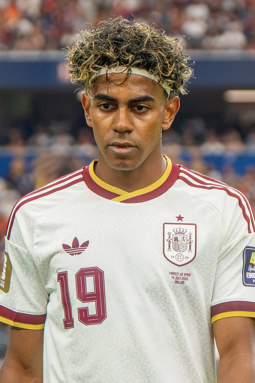 Lamine Yamal playing for Spain at the 2026 FIFA World Cup — the 19-year-old scored after 104 seconds against England in the Nations League