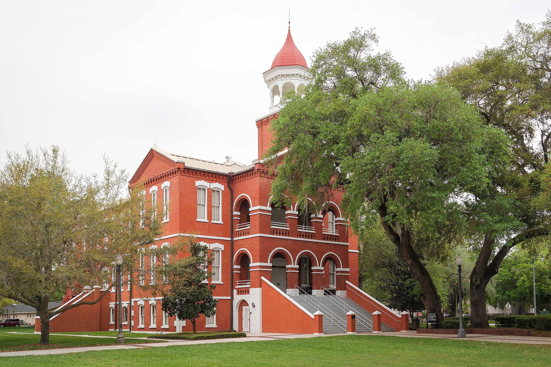 Osceola County Historic Courthouse in Kissimmee, Florida, as the Espinosa case moves from city politics into the criminal courts