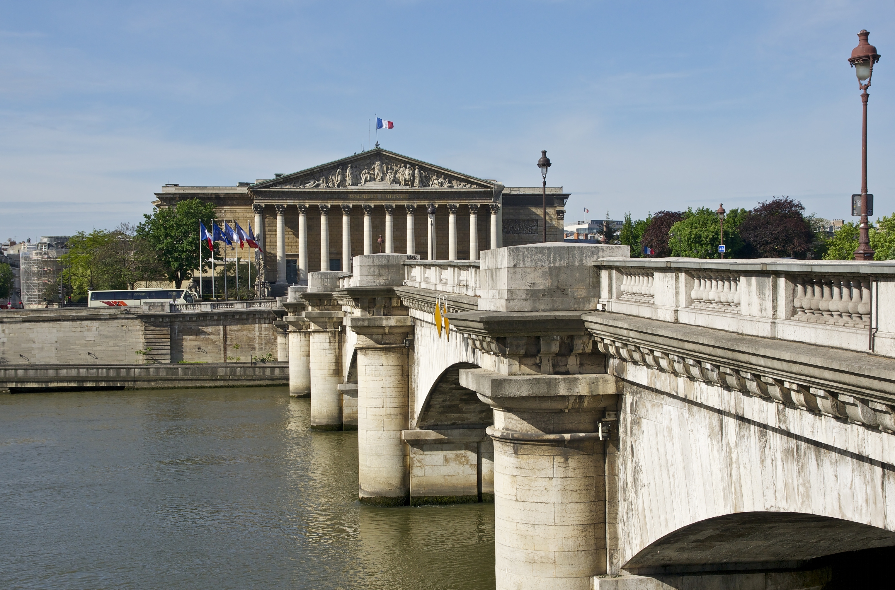 France bond yields 5 percent — Palais Bourbon, home of the National Assembly in Paris, file photo