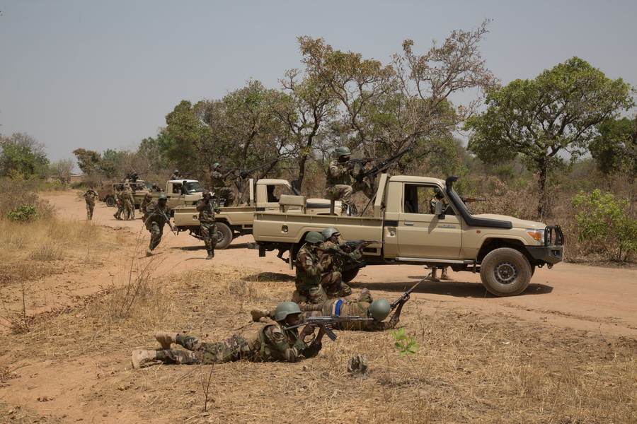 Nigerien soldiers respond to a simulated ambush during Flintlock 2019 training &mdash; file photo