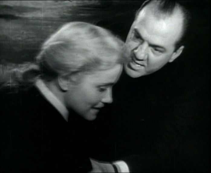 Eva Marie Saint with Karl Malden in the On the Waterfront trailer