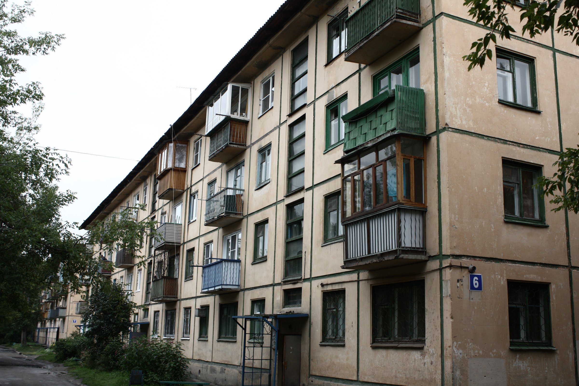 A residential block in Shelekhov, Irkutsk Oblast — the town at the center of the plague outbreak response