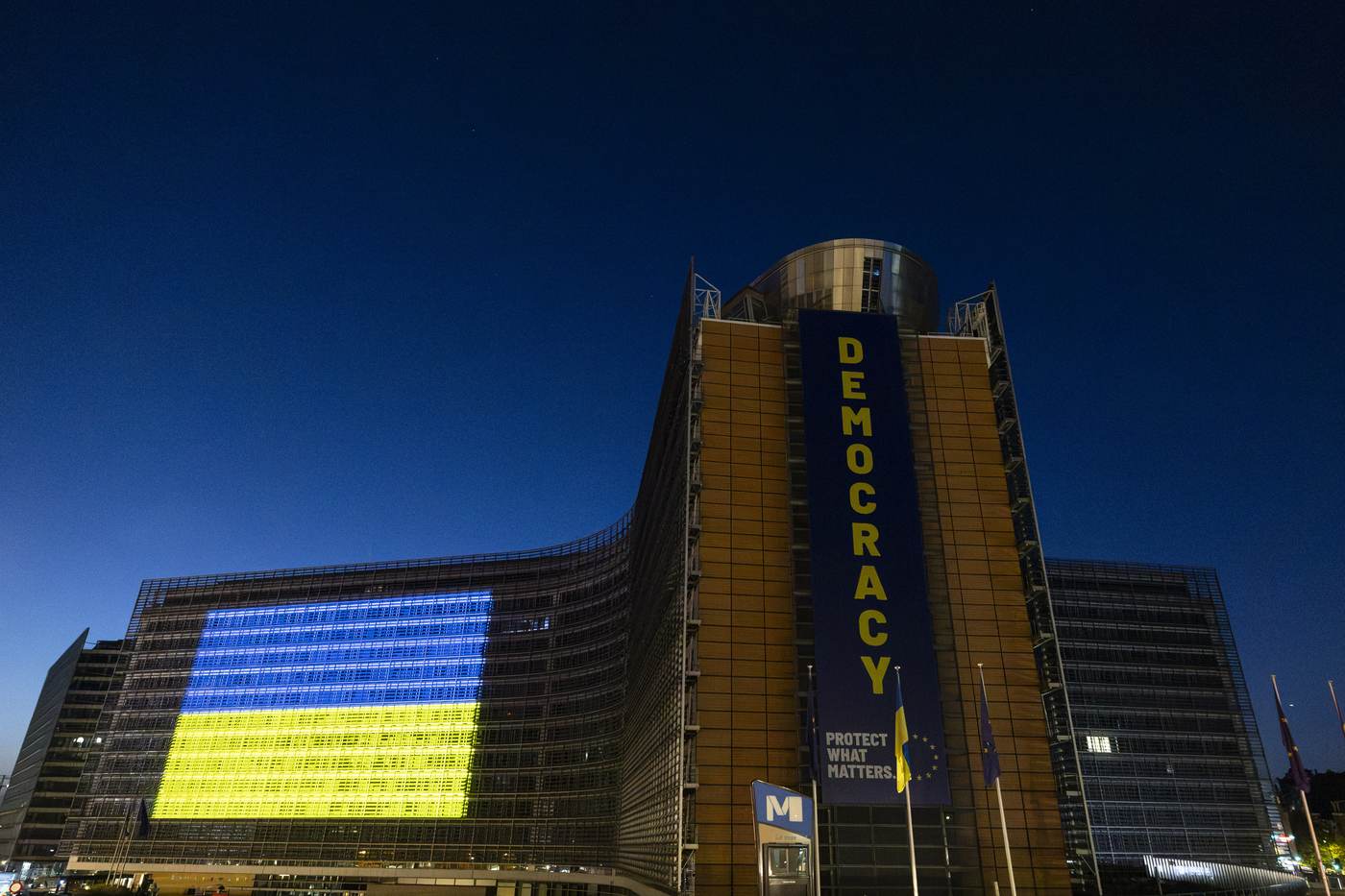 Berlaymont European Commission headquarters illuminated in Ukraine's blue and yellow colours