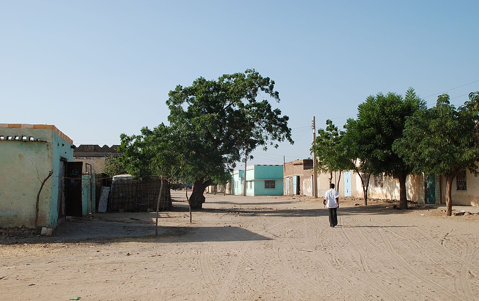 A residential street in Kosti, White Nile State — one of the states where Sudan drone strikes on power stations cut electricity on Oct. 26, according to the state operator