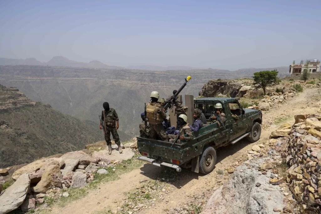 Security forces near Al-Turbah in Taiz governorate, file context for the Taiz-Aden road battle