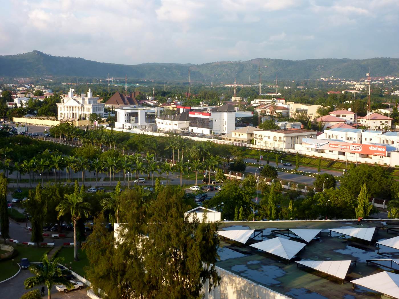 A government district in a file photograph, illustrating the state-to-state summit setting; it does not show Mexico City.