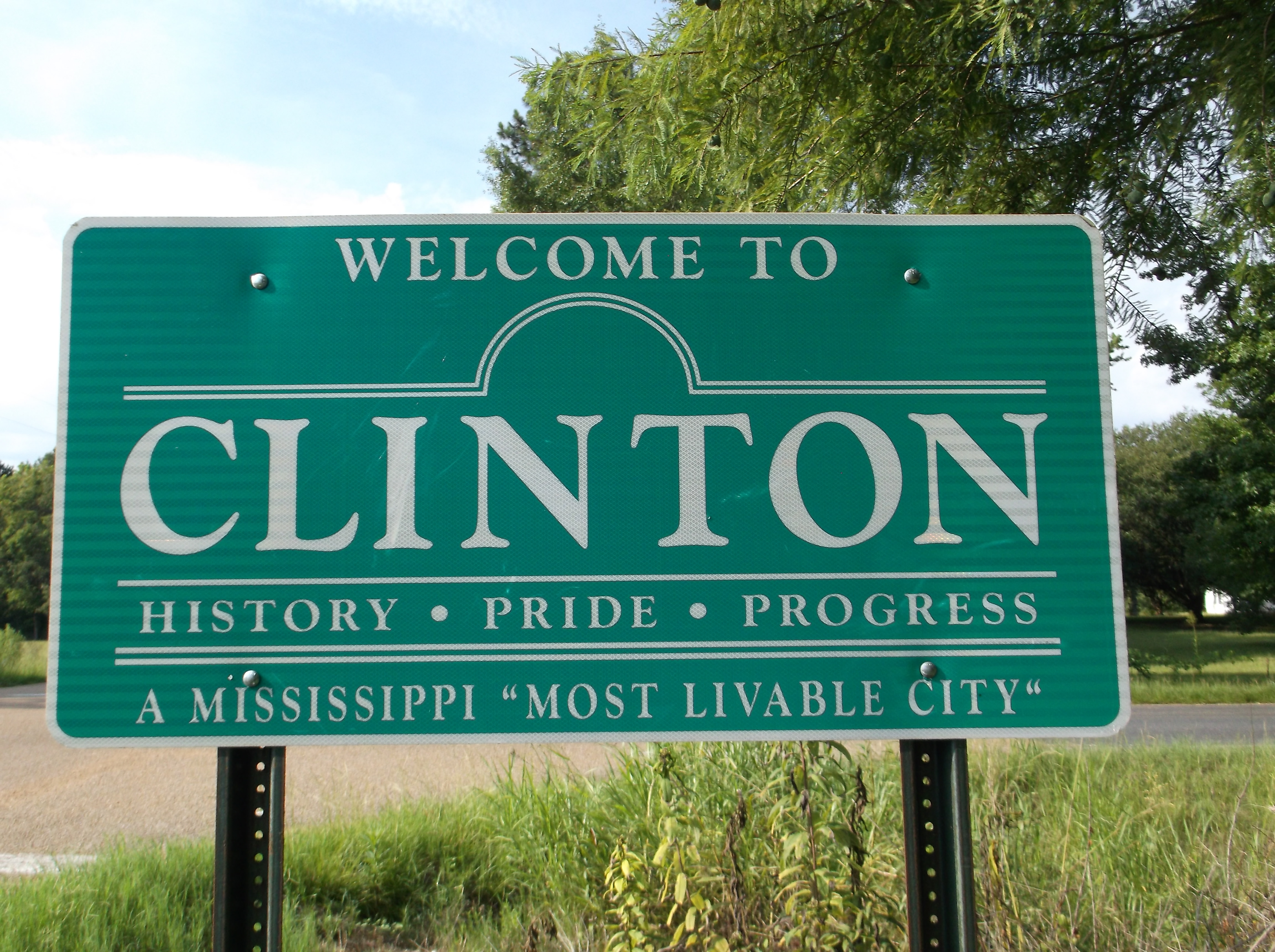 Clinton Mississippi in Hinds County, the city about 10 miles northwest of Jackson where the Brookdale senior living fire killed two residents