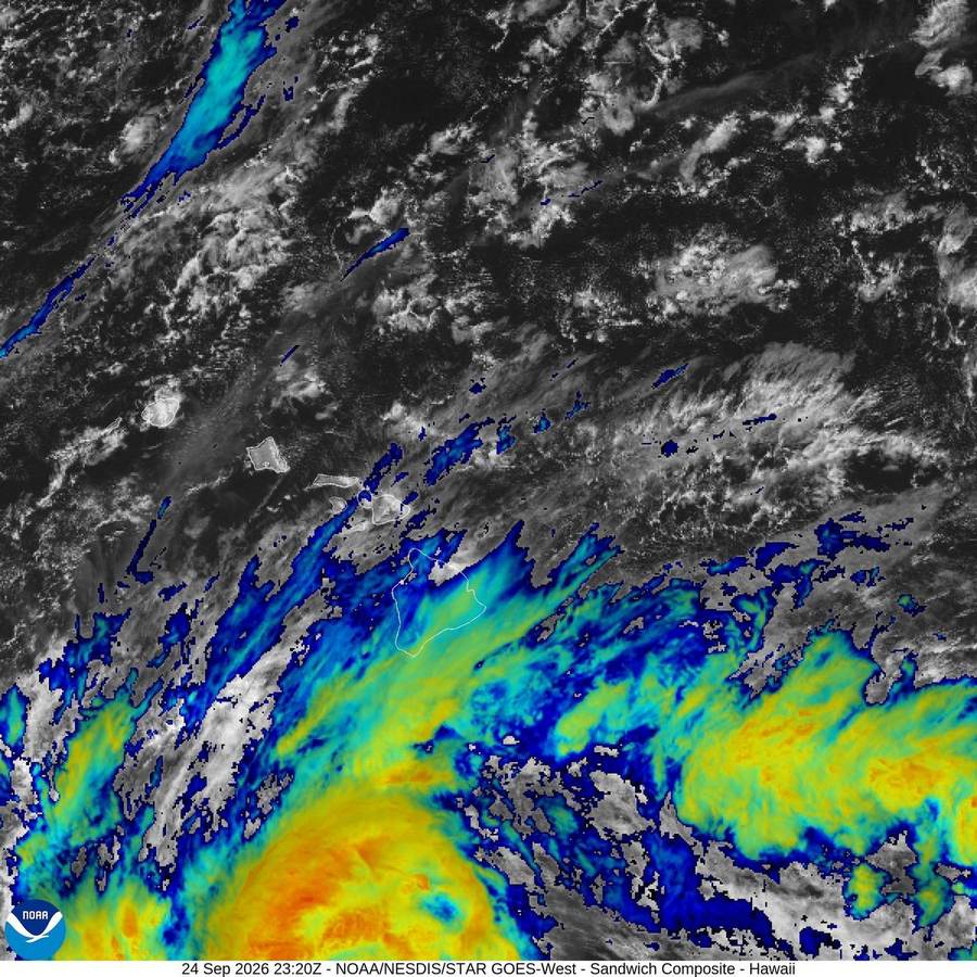 satellite image of Hurricane Nolo approaching Hawaii's Big Island