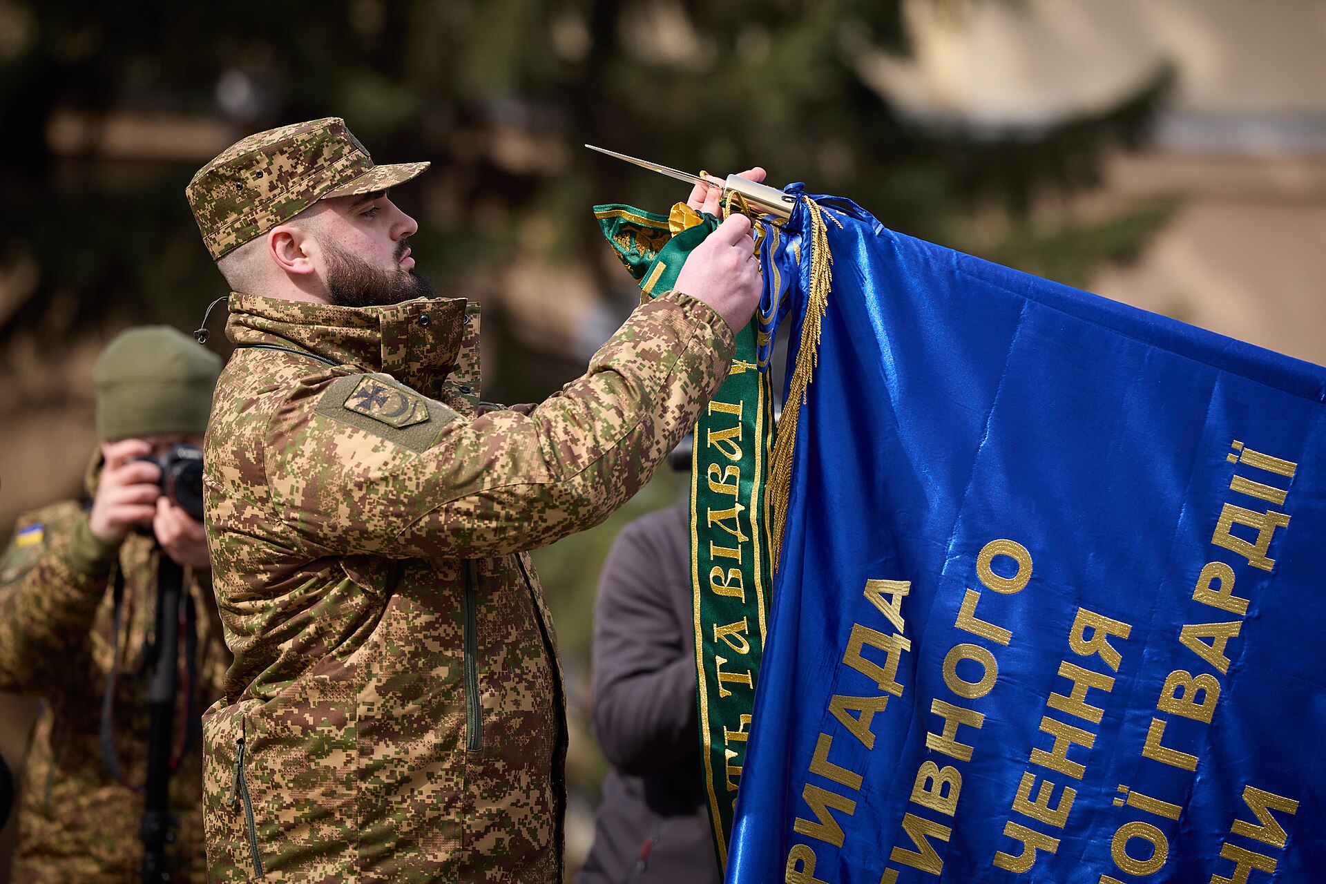 President Zelenskyy with National Guard of Ukraine troops (file photo)
