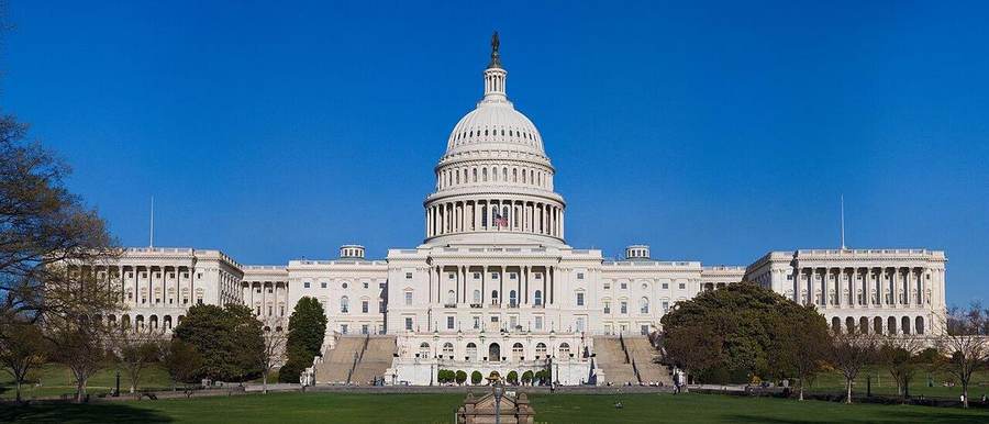 The U.S. Capitol in Washington — the Cook Political Report moved 15 House races toward Democrats on September 25, 2026, projecting 220 to 230 seats for the party