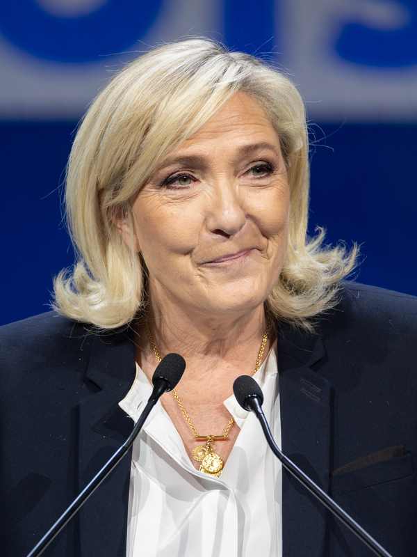 Marine Le Pen, whose deficit plan of €140 billion in spending cuts and tax rises lifted the euro from a 16-month low