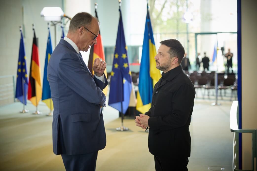 German Chancellor Friedrich Merz meets Ukrainian President Volodymyr Zelenskyy before the October 2026 Kyiv visit