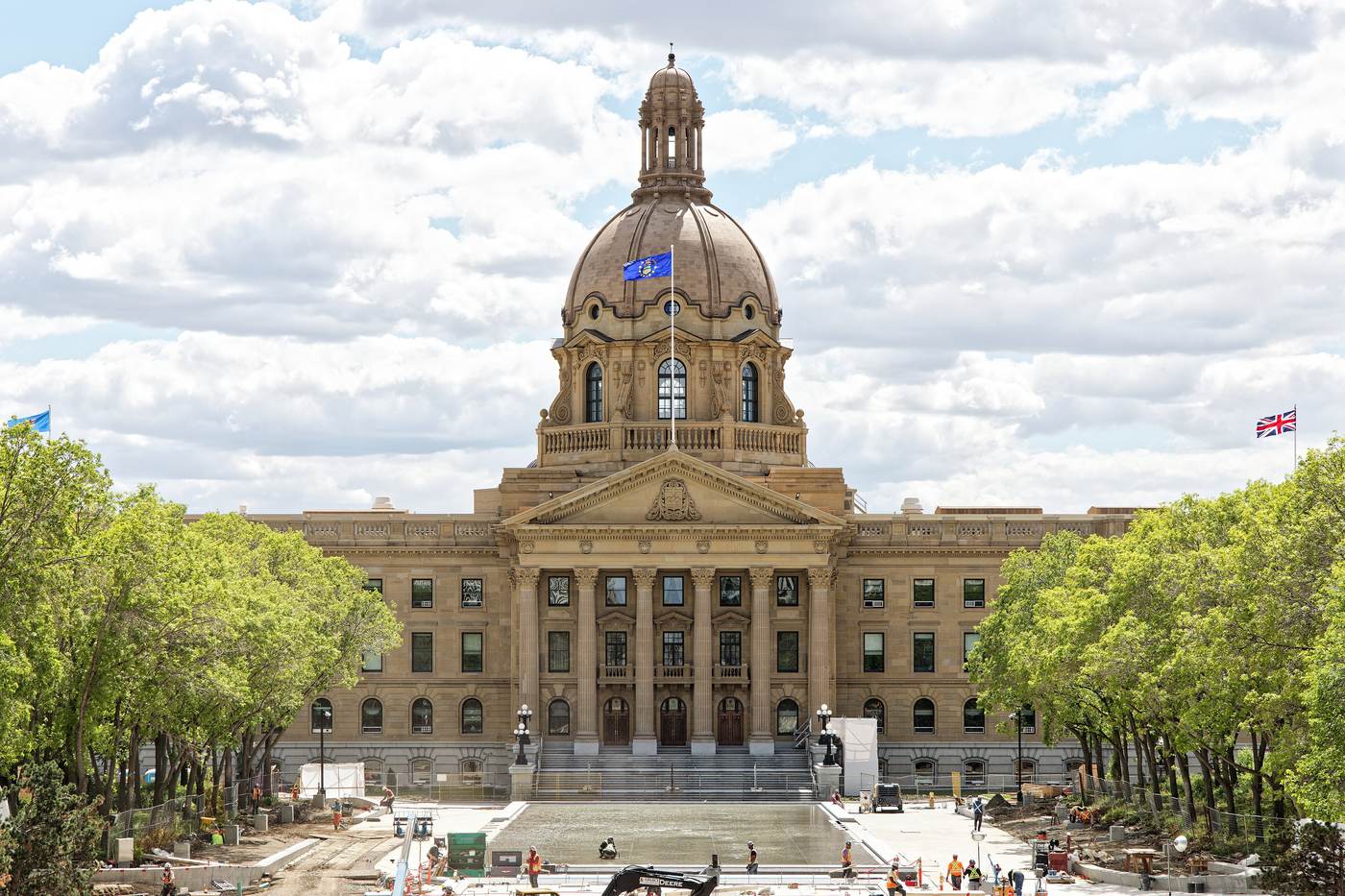 The Alberta Legislature Building in Edmonton under a clear sky