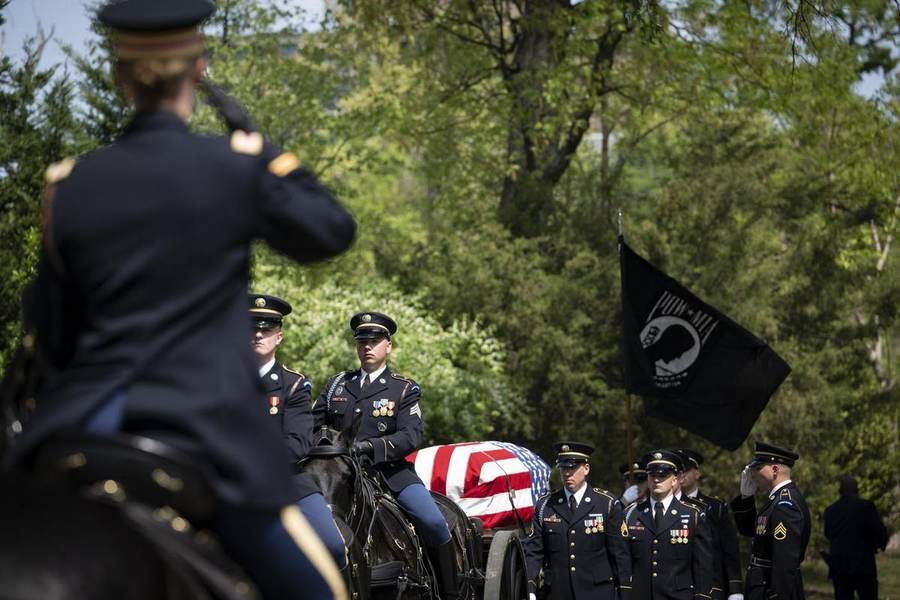 U.S. Army honor guard conducts full military funeral honors at Arlington National Cemetery