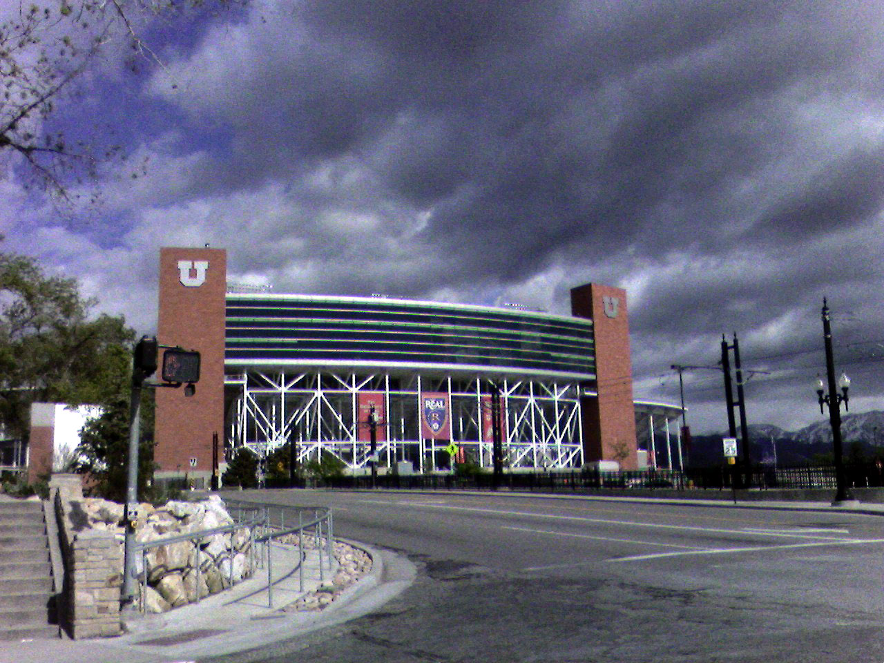 Rice-Eccles Stadium in Salt Lake City, where Utah beat Houston 21-13