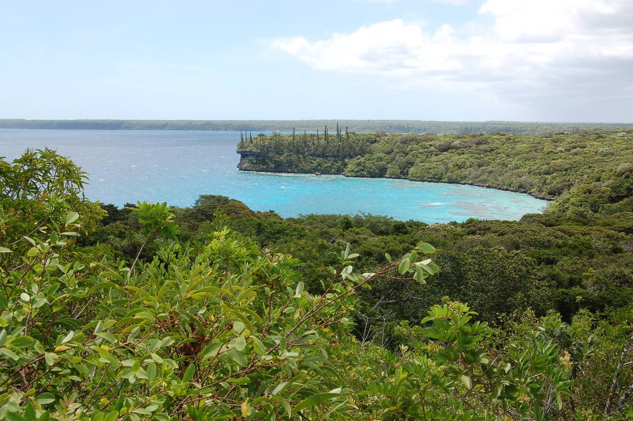 Turquoise waters of Santal Bay on Lifou island in the Loyalty Islands, New Caledonia, near the epicenter of the September 25, 2026 magnitude 6.6 earthquake