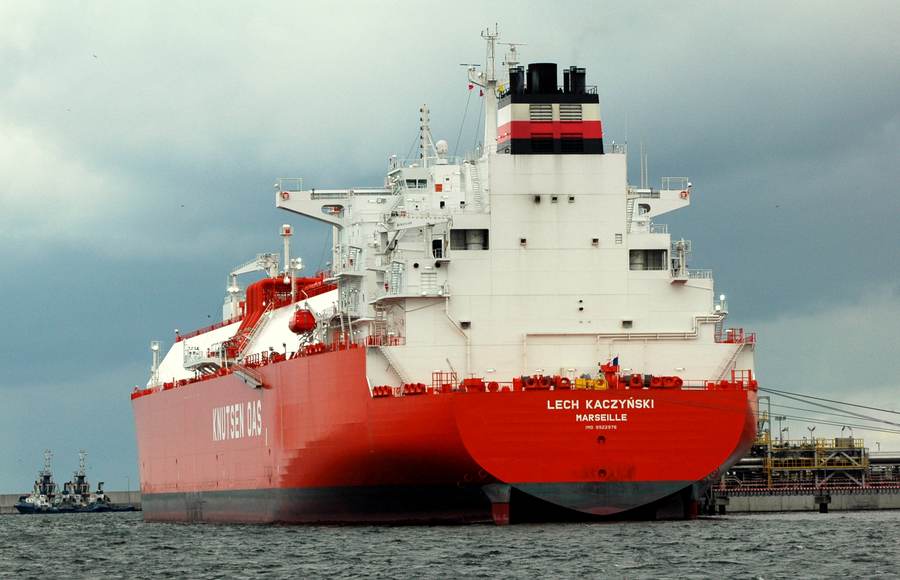 LNG carrier Lech Kaczyński at Świnoujście, illustrating the specialized gas ships targeted in Britain's Russia shadow-fleet sanctions