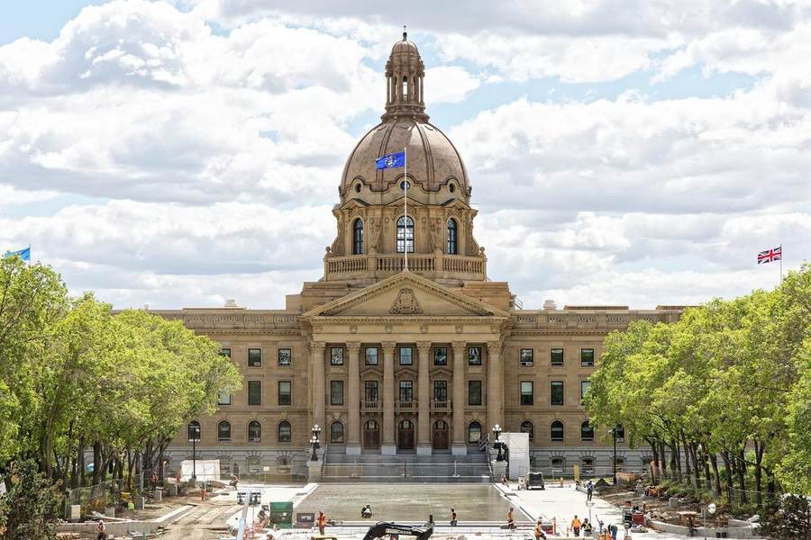 The Alberta Legislature Building in Edmonton under a clear sky