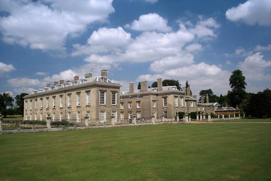 Althorp House, the Spencer family seat &mdash; Louis, Viscount Althorp, is heir to the estate