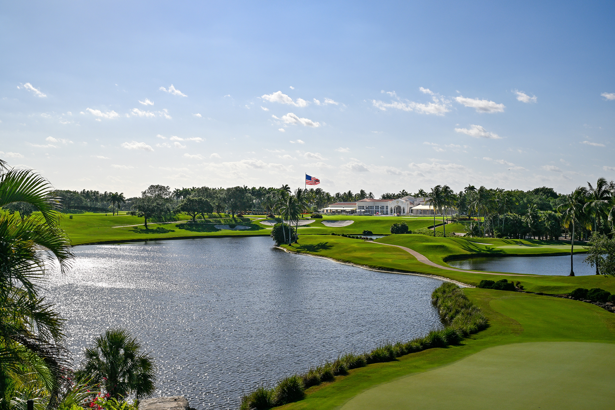 Trump International Golf Club in West Palm Beach, proposed site of the Trump golf course presidential retreat