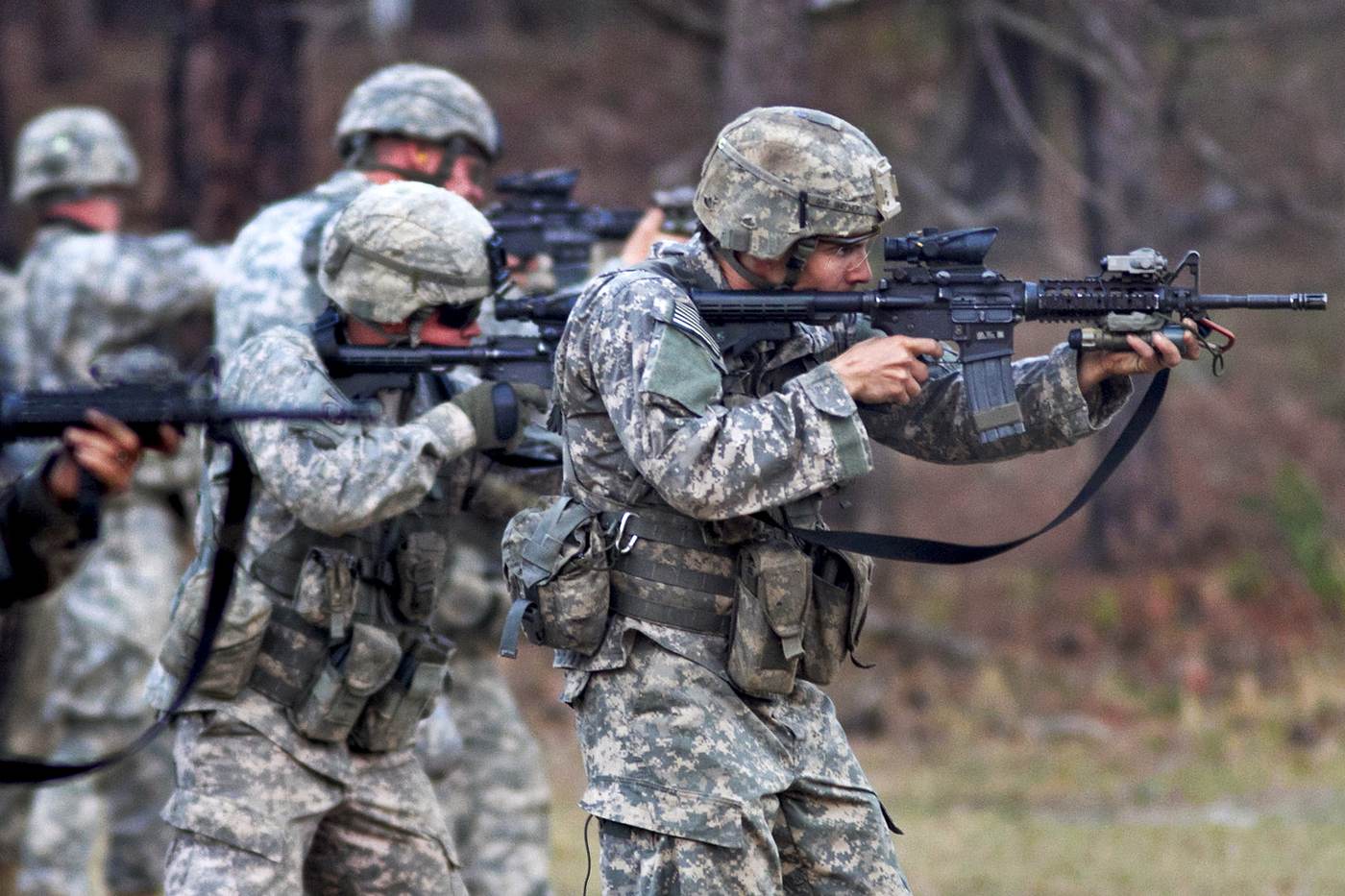 US Army soldiers in training; the Army Reserve asked whether units could be ready within 90-120 days for Cuba action